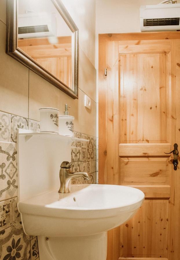 Apartmaji Pajer Koper Buitenkant foto